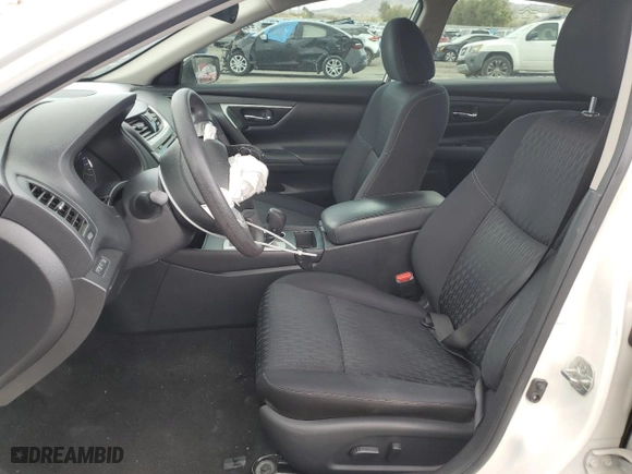 2018 Nissan Altima 2.5 S with VIN 1N4AL3AP6JC260935, listed as a Copart auction lot 48215255 with 121,861 mi miles and Salvage Title. Bid and sale history available at carsss.com. Image 7.