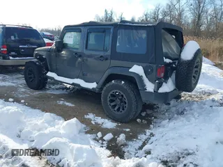 2017 Jeep Wrangler Unlimited Sport with VIN 1C4BJWDG7HL645433, listed as a IAAI auction lot 41240538 with 132,100 mi miles. Bid and sale history available at carsss.com. Image 3.