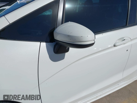 2018 Honda Fit Sport z VIN 3HGGK5H62JM732645, wystawiony jako IAAI lot #41216302 z przebiegiem 107 128 mil mil oraz . Historia ofert i sprzedaży dostępna na DreamBid. Obrazek 18.