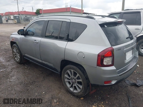2016 Jeep Compass Sport with VIN 1C4NJCBA8GD699861, listed as a IAAI auction lot 42380213 with 120,538 mi miles and . Bid and sale history available at DreamBid. Image 3.