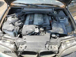 2004 BMW 3 Series 325Ci z VIN WBABW33404PG98369, wystawiony jako Copart lot #63899115 z przebiegiem 134 828 mil mil oraz Czysty tytuł • Clean title. Historia ofert i sprzedaży dostępna na DreamBid. Obrazek 11.