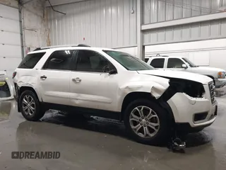 2015 GMC Acadia SLT with VIN 1GKKVRKD5FJ231045, listed as a IAAI auction lot 41301311 with 170,691 mi miles. Bid and sale history available at carsss.com. Image 13.