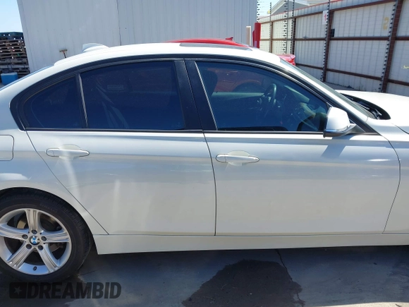 2015 BMW 3 Series 320i with VIN WBA3B1C53FK138341, listed as a IAAI auction lot 41757490 with 125,280 mi miles. Bid and sale history available at carsss.com. Image 13.