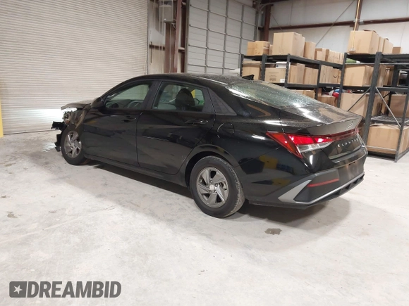 2024 Hyundai Elantra SE with VIN KMHLL4DG9RU832988, listed as a IAAI auction lot 42166112 with 9,676 mi miles and . Bid and sale history available at DreamBid. Image 3.