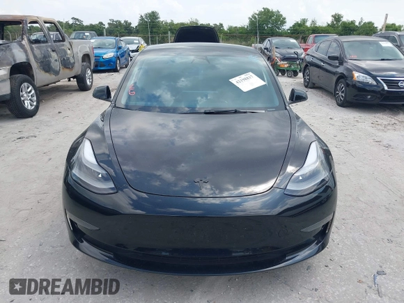 2023 Tesla Model 3 z VIN 5YJ3E1EA0PF571330, wystawiony jako IAAI lot #42198817 z przebiegiem 39 682 mil mil oraz . Historia ofert i sprzedaży dostępna na DreamBid. Obrazek 12.
