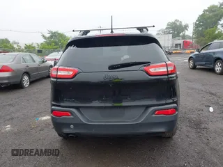 2016 Jeep Cherokee Sport z VIN 1C4PJMAB4GW340102, wystawiony jako IAAI lot #42527824 z przebiegiem 158 879 mil mil oraz . Historia ofert i sprzedaży dostępna na DreamBid. Obrazek 17.