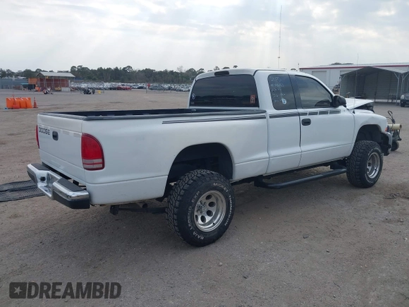 2002 Dodge Dakota Sport with VIN 1B7GL32X22S508401, listed as a IAAI auction lot 41591465 with 1 mi miles. Bid and sale history available at carsss.com. Image 4.