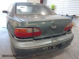 1998 Chevrolet Malibu with VIN 1G1ND52M9W6136164, listed as a IAAI auction lot 41881361 with 164,280 mi miles. Bid and sale history available at carsss.com. Image 6.