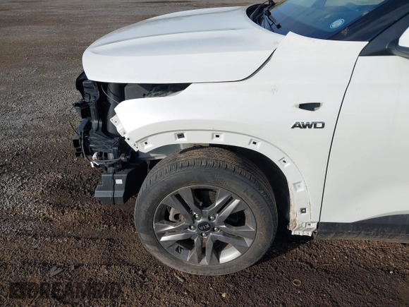 2021 Kia Seltos LX z VIN KNDEPCAA7M7213292, wystawiony jako IAAI lot #42092576 z przebiegiem 35 664 mil mil oraz . Historia ofert i sprzedaży dostępna na DreamBid. Obrazek 19.