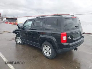 2014 Jeep Patriot Sport with VIN 1C4NJRBBXED879285, listed as a IAAI auction lot 41944152 with 103,676 mi miles. Bid and sale history available at carsss.com. Image 3.