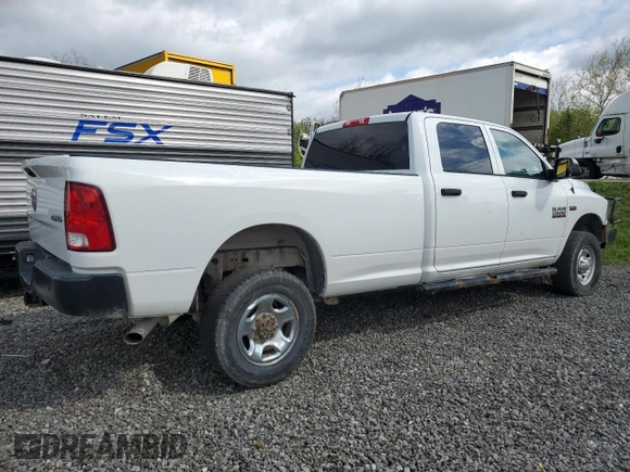 2018 Ram 2500 Tradesman with VIN 3C6UR5HJ4JG288501, listed as a Copart auction lot 52816565 with 128,905 mi miles and Clean title. Bid and sale history available at DreamBid. Image 3.