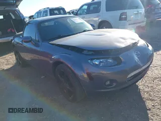 2008 Mazda MX-5 Miata Touring z VIN JM1NC26F780142586, wystawiony jako IAAI lot #41587961 z przebiegiem 68 216 mil mil oraz . Historia ofert i sprzedaży dostępna na DreamBid. Obrazek 1.