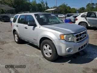 2008 Ford Escape XLS z VIN 1FMCU02ZX8KB15214, wystawiony jako Copart lot #53585195 z przebiegiem 241 310 mil mil oraz Szkoda całkowita • Salvage title. Historia ofert i sprzedaży dostępna na DreamBid. Obrazek 4.