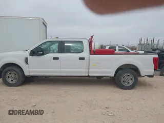 2017 Ford F-350 XL with VIN 1FT7W3AT2HED60747, listed as a IAAI auction lot 41734657 with 182,577 mi miles and . Bid and sale history available at DreamBid. Image 14.