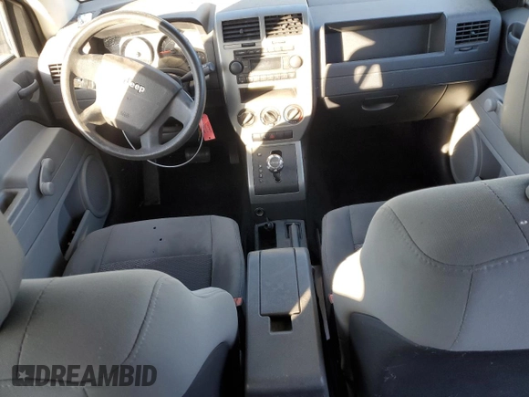 2007 Jeep Compass Sport with VIN 1J8FT47W67D414284, listed as a Copart auction lot 47212335 with 172,769 mi miles and Clean Title. Bid and sale history available at carsss.com. Image 8.