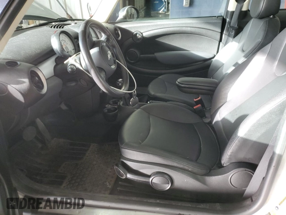 2012 MINI Hardtop with VIN WMWSU3C5XCT254532, listed as a Copart auction lot 88258525 with 139,376 mi miles and Non Repairable. Bid and sale history available at DreamBid. Image 7.