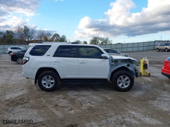 2022 Toyota 4Runner SR5 Premium with VIN JTENU5JR9N6042526, listed as a IAAI auction lot 40919872 with 37,404 mi miles. Bid and sale history available at carsss.com. Image 14.