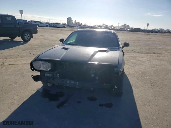 2014 Dodge Challenger SXT with VIN 2C3CDYAG1EH133689, listed as a Copart auction lot 44647165 with 154,561 mi miles and Salvage Title. Bid and sale history available at carsss.com. Image 10.