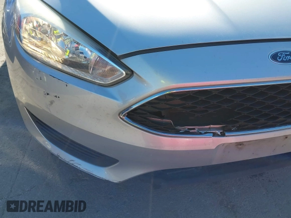 2016 Ford Focus SE with VIN 1FADP3F28GL389377, listed as a IAAI auction lot 42135996 with 172,278 mi miles. Bid and sale history available at carsss.com. Image 12.