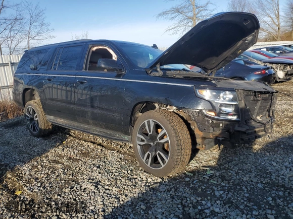 2019 Chevrolet Suburban Premier with VIN 1GNSKJKJ3KR195502, listed as a Copart auction lot 43738845 with Not Provided miles and Salvage Title. Bid and sale history available at DreamBid. Image 4.