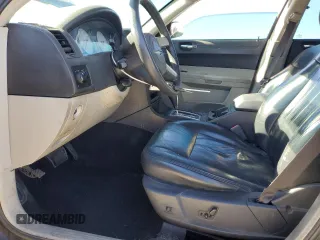 2005 Chrysler 300 with VIN 2C3JA43R25H540380, listed as a Copart auction lot 42169625 with 183,780 mi miles and Salvage Title. Bid and sale history available at carsss.com. Image 7.