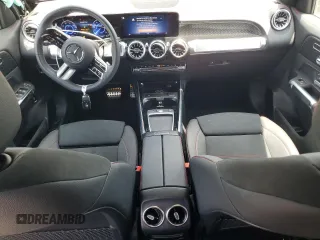 2024 Mercedes-Benz EQB 250+ z VIN W1N9M0CB6RN094807, wystawiony jako Copart lot #53195985 z przebiegiem 3 107 mil mil oraz Szkoda całkowita • Salvage title. Historia ofert i sprzedaży dostępna na DreamBid. Obrazek 8.