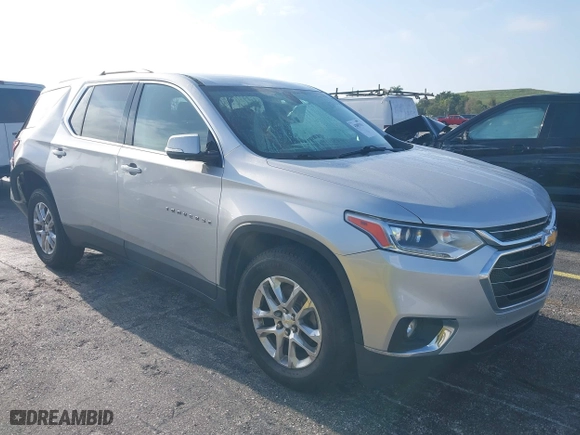 2018 Chevrolet Traverse LT Cloth with VIN 1GNERGKW8JJ147739, listed as a IAAI auction lot 42005332 with 104,373 mi miles. Bid and sale history available at carsss.com. Image 1.