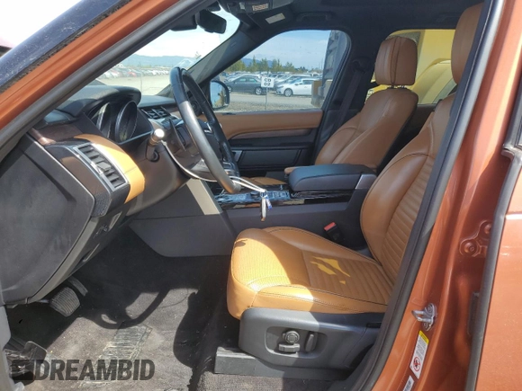 2017 Land Rover Discovery HSE Luxury with VIN SALRHBBK3HA023930, listed as a Copart auction lot 54800005 with 117,615 mi miles and Clean Title. Bid and sale history available at DreamBid. Image 7.