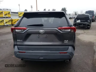 2019 Toyota RAV4 XLE with VIN 2T3P1RFV8KC008141, listed as a Copart auction lot 88732985 with Not Provided miles and Salvage Title. Bid and sale history available at DreamBid. Image 6.