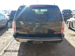 2010 GMC Yukon XL Denali with VIN 1GKUKMEF4AR156236, listed as a IAAI auction lot 40818388 with 252,031 mi miles. Bid and sale history available at carsss.com. Image 16.