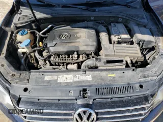 2015 Volkswagen Passat Limited Edition Edition z VIN 1VWAT7A30FC100424, wystawiony jako Copart lot #46846135 z przebiegiem 166 780 mil mil oraz Szkoda całkowita • Salvage title. Historia ofert i sprzedaży dostępna na DreamBid. Obrazek 11.