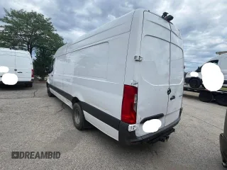 2020 Mercedes-Benz Sprinter with VIN W1W8ED3Y0LT020270, listed as a Copart auction lot 61174904 with 196,549 mi miles and . Bid and sale history available at DreamBid. Image 3.
