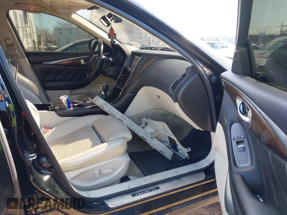 2015 Infiniti Q50 Premium with VIN JN1BV7AR6FM393586, listed as a IAAI auction lot 41683059 with 125,991 mi miles. Bid and sale history available at carsss.com. Image 5.