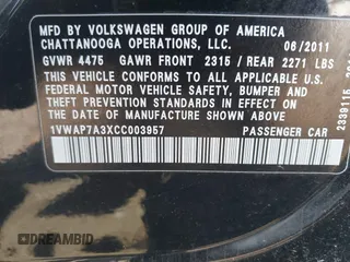2012 Volkswagen Passat S z VIN 1VWAP7A3XCC003957, wystawiony jako IAAI lot #42416235 z przebiegiem 126 078 mil mil oraz . Historia ofert i sprzedaży dostępna na DreamBid. Obrazek 9.