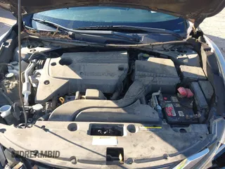 2018 Nissan Altima 2.5 SR with VIN 1N4AL3AP9JC109524, listed as a IAAI auction lot 41177265 with 253,800 mi miles. Bid and sale history available at carsss.com. Image 10.