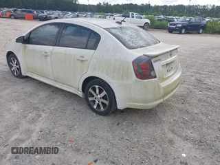 2012 Nissan Sentra SR z VIN 3N1AB6AP7CL697738, wystawiony jako IAAI lot #42358597 z przebiegiem Nie podano mil oraz . Historia ofert i sprzedaży dostępna na DreamBid. Obrazek 3.