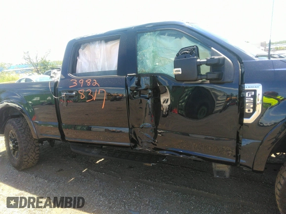 2022 Ford F-250 XL with VIN 1FT7W2BNXNEF72205, listed as a IAAI auction lot 39828317 with 20,213 mi miles and . Bid and sale history available at DreamBid. Image 6.