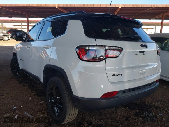 2022 Jeep Compass Latitude with VIN 3C4NJDBB7NT171458, listed as a IAAI auction lot 41357473 with 49,329 mi miles and . Bid and sale history available at DreamBid. Image 3.