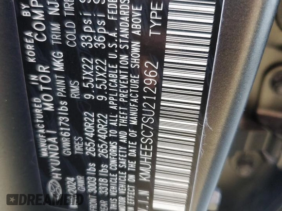2025 Genesis GV80 Prestige with VIN KMUHEESC7SU212962, listed as a Copart auction lot 83525284 with 121 mi miles and Salvage Title. Bid and sale history available at DreamBid. Image 13.