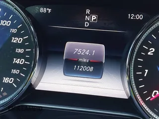 2017 Mercedes-Benz E 300 Luxury with VIN WDDZF4JB8HA054123, listed as a IAAI auction lot 39716802 with 112,008 mi miles and . Bid and sale history available at carsss.com. Image 7.