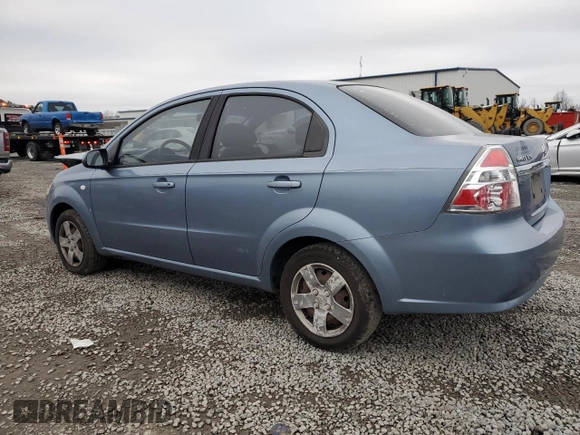 2007 Chevrolet Aveo LS z VIN KL1TD56607B126715, wystawiony jako Copart lot #85206134 z przebiegiem 85 420 mil mil oraz Szkody całkowita. Historia ofert i sprzedaży dostępna na DreamBid. Obrazek 2.
