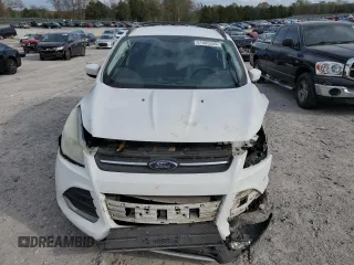 2013 Ford Escape SE with VIN 1FMCU0G98DUD71634, listed as a Copart auction lot 51685395 with 152,611 mi miles and Clean Title. Bid and sale history available at carsss.com. Image 5.