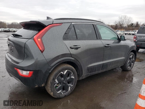 2024 Kia Niro Wind with VIN KNDCR3L18R5128396, listed as a Copart auction lot 46113855 with 4,999 mi miles and Salvage Title. Bid and sale history available at DreamBid. Image 3.
