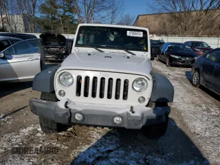 2018 Jeep Wrangler JK Unlimited Sport with VIN 1C4BJWDG8JL806555, listed as a Copart auction lot 87868855 with 57,150 mi miles and Salvage Title. Bid and sale history available at carsss.com. Image 5.