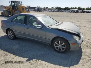 2007 Mercedes-Benz C z VIN WDBRF54J47A928869, wystawiony jako Copart lot #59620155 z przebiegiem 177 186 mil mil oraz Szkoda całkowita • Salvage title. Historia ofert i sprzedaży dostępna na DreamBid. Obrazek 4.