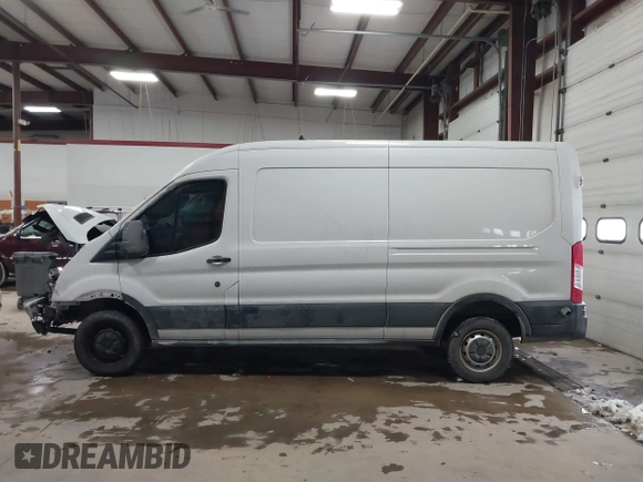 2020 Ford Transit Cargo with VIN 1FTBR1C81LKA51182, listed as a IAAI auction lot 41394738 with 133,626 mi miles. Bid and sale history available at carsss.com. Image 14.