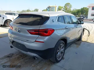 2018 BMW X2 xDrive28i with VIN WBXYJ5C33JEF70152, listed as a IAAI auction lot 42048693 with 177,488 mi miles. Bid and sale history available at carsss.com. Image 4.