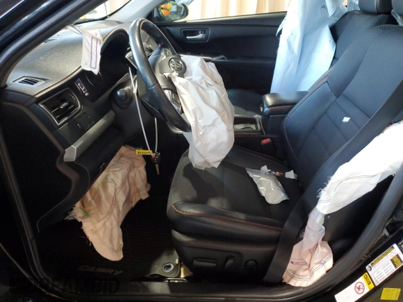 2016 Toyota Camry XLE with VIN 4T1BF1FK1GU232207, listed as a Copart auction lot 83992844 with 90,602 mi miles and Salvage Title. Bid and sale history available at DreamBid. Image 7.