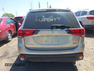 2020 Mitsubishi Outlander SE with VIN JA4AD3A36LZ046820, listed as a IAAI auction lot 42221057 with 79,758 mi miles and . Bid and sale history available at DreamBid. Image 17.