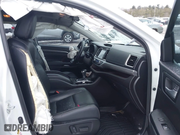 2018 Toyota Highlander Hybrid Limited с VIN 5TDDGRFH5JS043617, выставлен на аукционе IAAI как лот 41541783 с пробегом 91 038 миль миль и . История ставок и продаж доступна на DreamBid. Изображение 5.